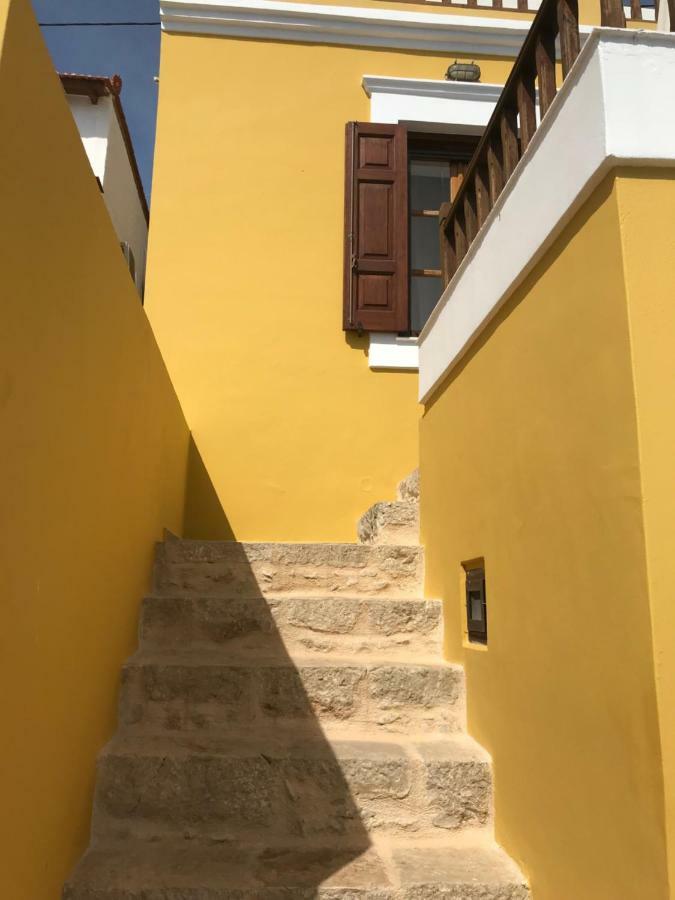 Villa Amalia Chalki Town Exteriör bild